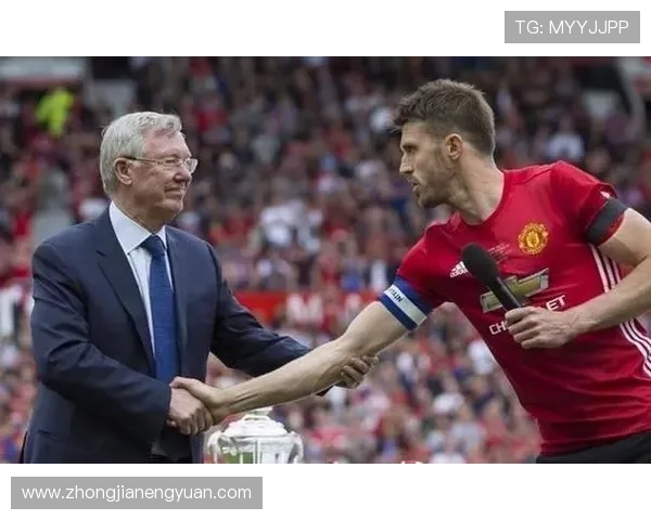 世界足球明星的文化素养探讨与职业生涯的关系分析