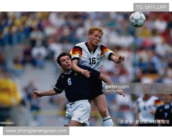 东德足球传奇人物盘点十位不可忽视的足球明星与他们的辉煌成就