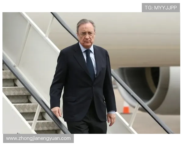 全球知名足球明星与他们的俱乐部关系揭秘及转会动态分析