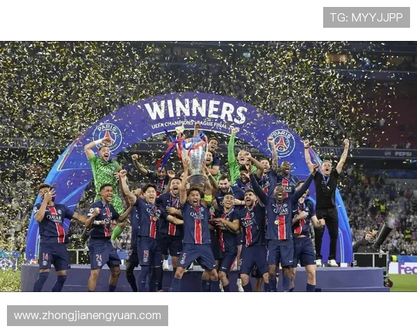 全球足球明星简介与成就回顾带你领略绿茵场上的传奇故事