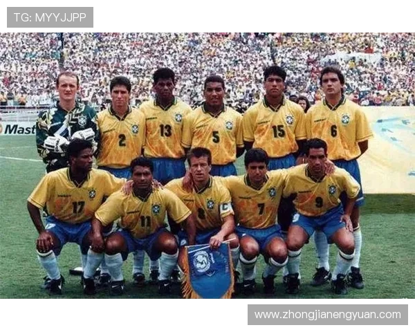 全球足球巨星的传奇故事与他们对足球的影响力分析